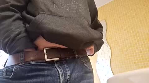 Snapshot of salvo077 chatting on February 8, 11:12 am Salvo077 online show from February 8, 11:12 am