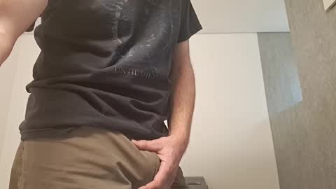 Snapshot of salvo077 chatting on February 19, 4:22 pm Salvo077 online show from February 19, 4:22 pm