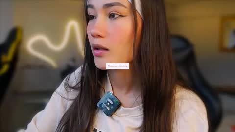 Stefana    or    Samchispas online show from November 24, 9:02 pm