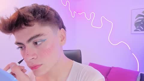 Sam Clark online show from November 4, 3:41 am