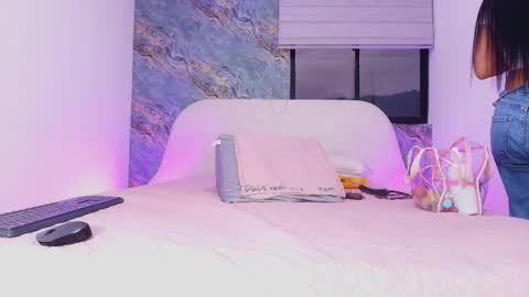 Samanta online show from February 25, 11:58 am