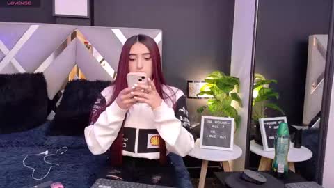 Samantha online show from October 7, 8:16 pm