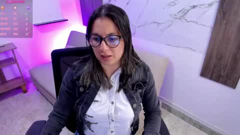 Samantha  online show from June 15, 2:53 pm