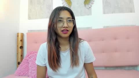 Snapshot of samantha_fox8 chatting on October 21, 11:26 am online show from October 21, 11:26 am