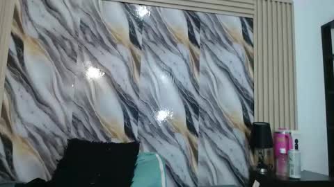 lizzy online show from September 28, 8:51 pm