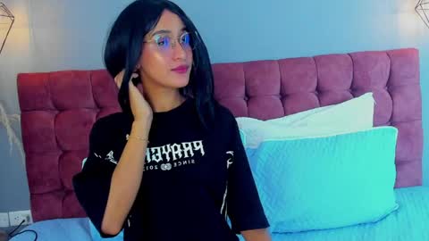 Samantha online show from April 23, 5:04 am