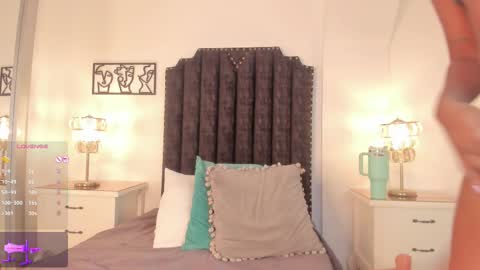 Samantha online show from September 18, 4:16 am