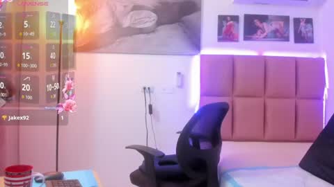 Samantha Claus online show from July 1, 3:37 am