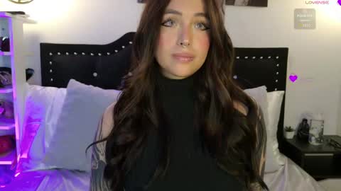 IGSamanthaGrant 10 online show from June 8, 7:59 pm