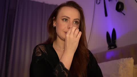 Goddess Samantha Vixen online show from February 1, 3:50 pm