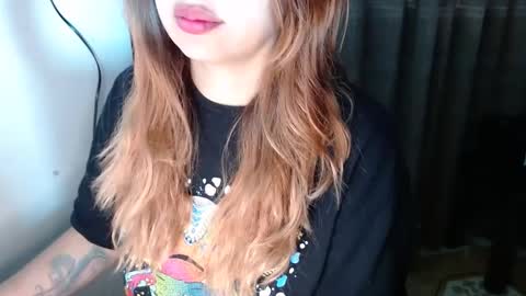 Snapshot of samatha_squirts chatting on September 30, 1:21 pm samatha_squirts online show from September 30, 1:21 pm