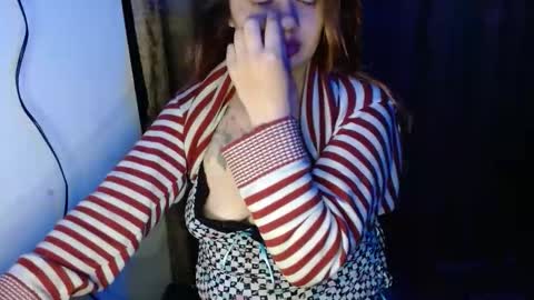 Snapshot of samatha_squirts chatting on September 24, 10:55 am samatha_squirts online show from September 24, 10:55 am