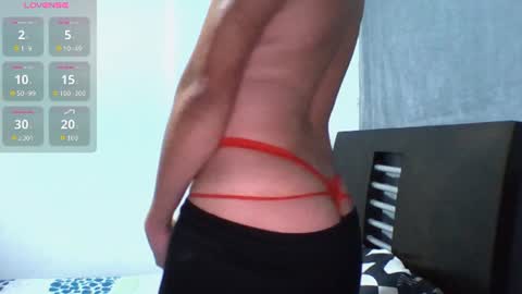 samblade online show from June 12, 2:54 am