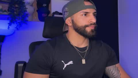Sam Dornan online show from May 14, 2:43 am
