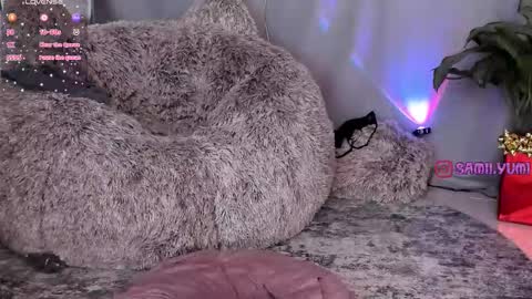 Sam    online show from December 18, 3:40 pm