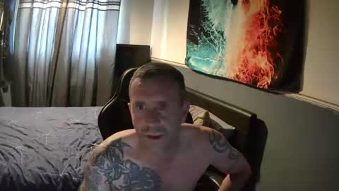 sammiboi38 online show from July 28, 7:04 pm