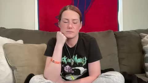 Playful Sammie online show from March 25, 5:09 pm