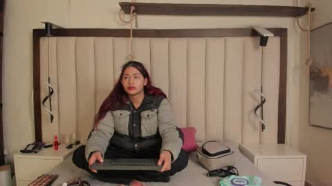 sammy_ela online show from February 15, 11:20 am