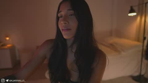 Sam online show from April 22, 7:32 pm