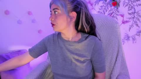   online show from March 3, 4:03 am