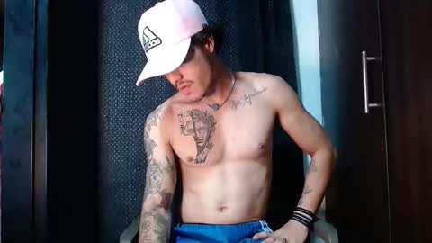 sammy model independiente online show from May 7, 11:28 am