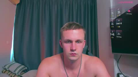 Snapshot of samuel_andrew chatting on March 2, 6:16 am Samuel online show from March 2, 6:16 am