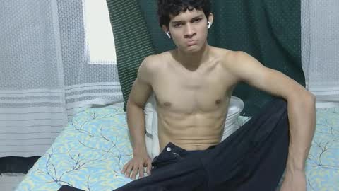 samuel_hills_ii online show from February 1, 1:41 pm