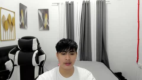 Sam online show from March 3, 1:18 pm