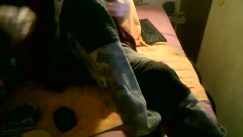 Snapshot of samueltal chatting on October 13, 7:49 pm samueltal online show from October 13, 7:49 pm