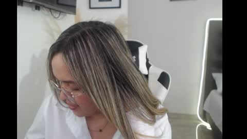 samy_vsn online show from October 1, 7:13 pm