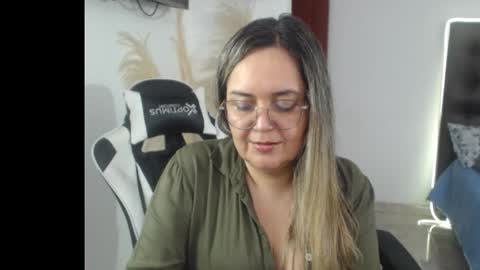 samy_vsn online show from October 18, 5:50 pm