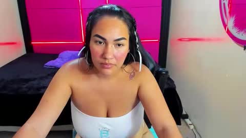 SamyEvanns online show from May 7, 1:01 am