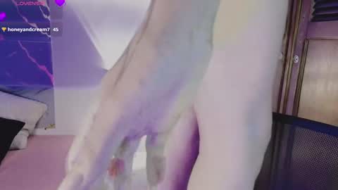 Vaioleth San online show from October 3, 4:54 am