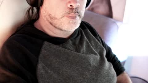 Sanders online show from January 15, 1:56 am