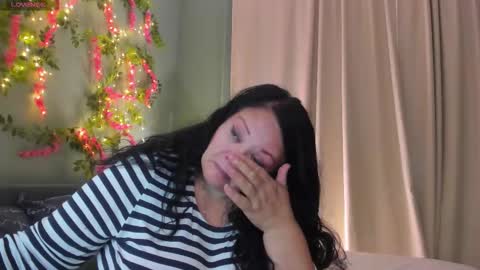 Snapshot of sandra__jacksen chatting on October 2, 2:43 am sandra__jacksen online show from October 2, 2:43 am