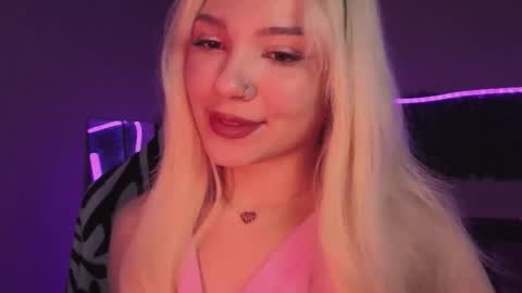 Sandy  online show from November 21, 9:29 am