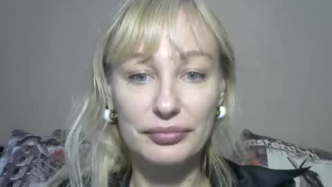 Sandra online show from October 7, 2:24 pm