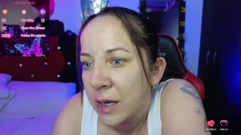 sandraossa online show from November 5, 9:06 pm