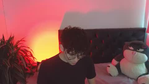 sandro_vitali online show from November 5, 1:35 pm