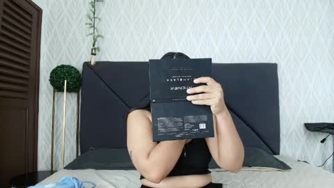 SAM  online show from April 8, 12:08 pm