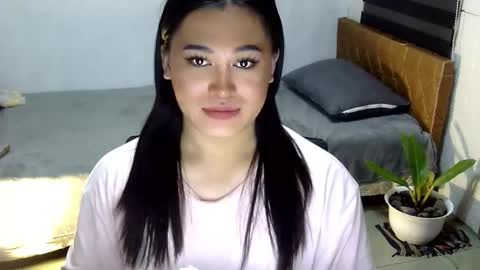 Snapshot of sangre_danaya chatting on September 19, 6:55 pm DANAYA online show from September 19, 6:55 pm