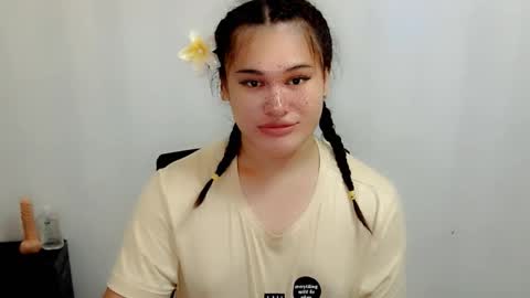 Snapshot of sangre_danaya chatting on October 12, 1:20 am DANAYA online show from October 12, 1:20 am