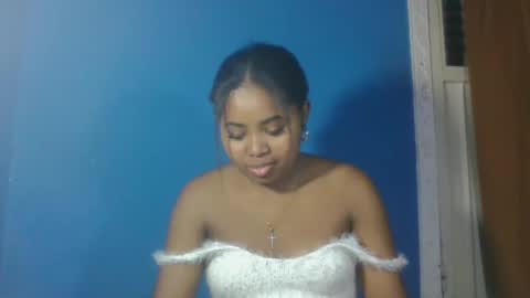 saniazzhh online show from March 6, 8:30 pm