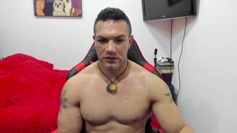 santi_pastori online show from September 28, 6:39 pm