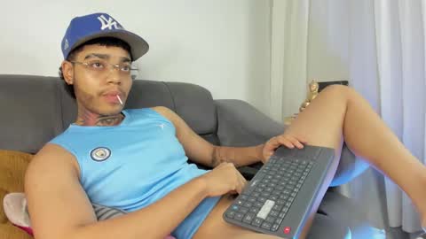 Santiago online show from November 8, 3:09 am