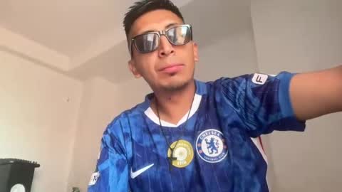 santisanton online show from July 26, 10:57 am