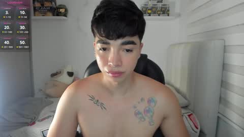 Mr. Santiago online show from May 27, 1:41 pm