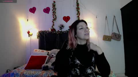 sanyaseraphine0 online show from April 21, 7:21 pm