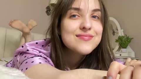 Anny online show from March 3, 8:05 pm