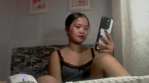 sapphire_amora online show from October 6, 2:02 pm